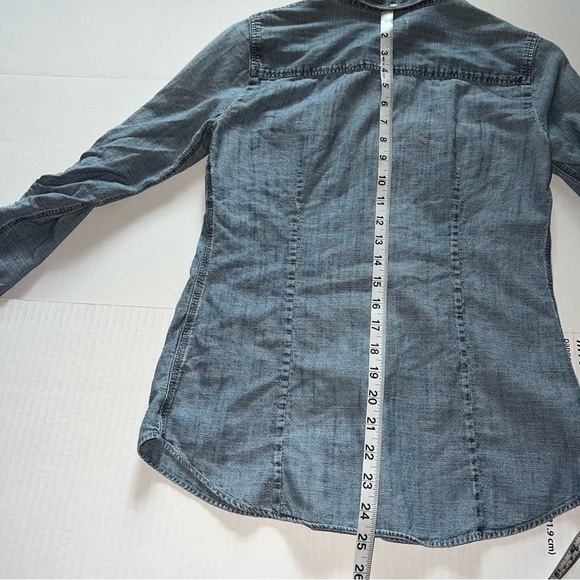 J. Crew factory chambray button down long sleeve roll tab shirt size xs - Picture 9 of 12
